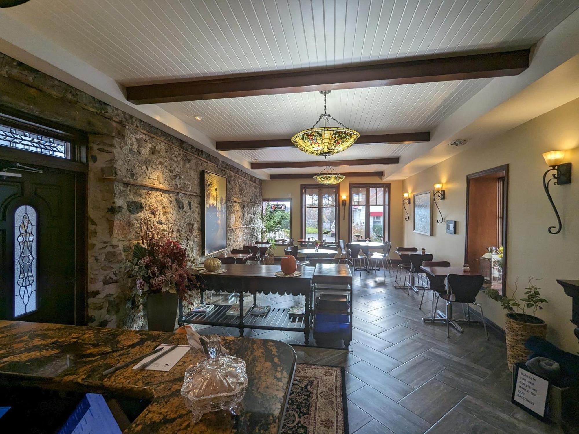 Inn At The Harbour Kincardine Extérieur photo