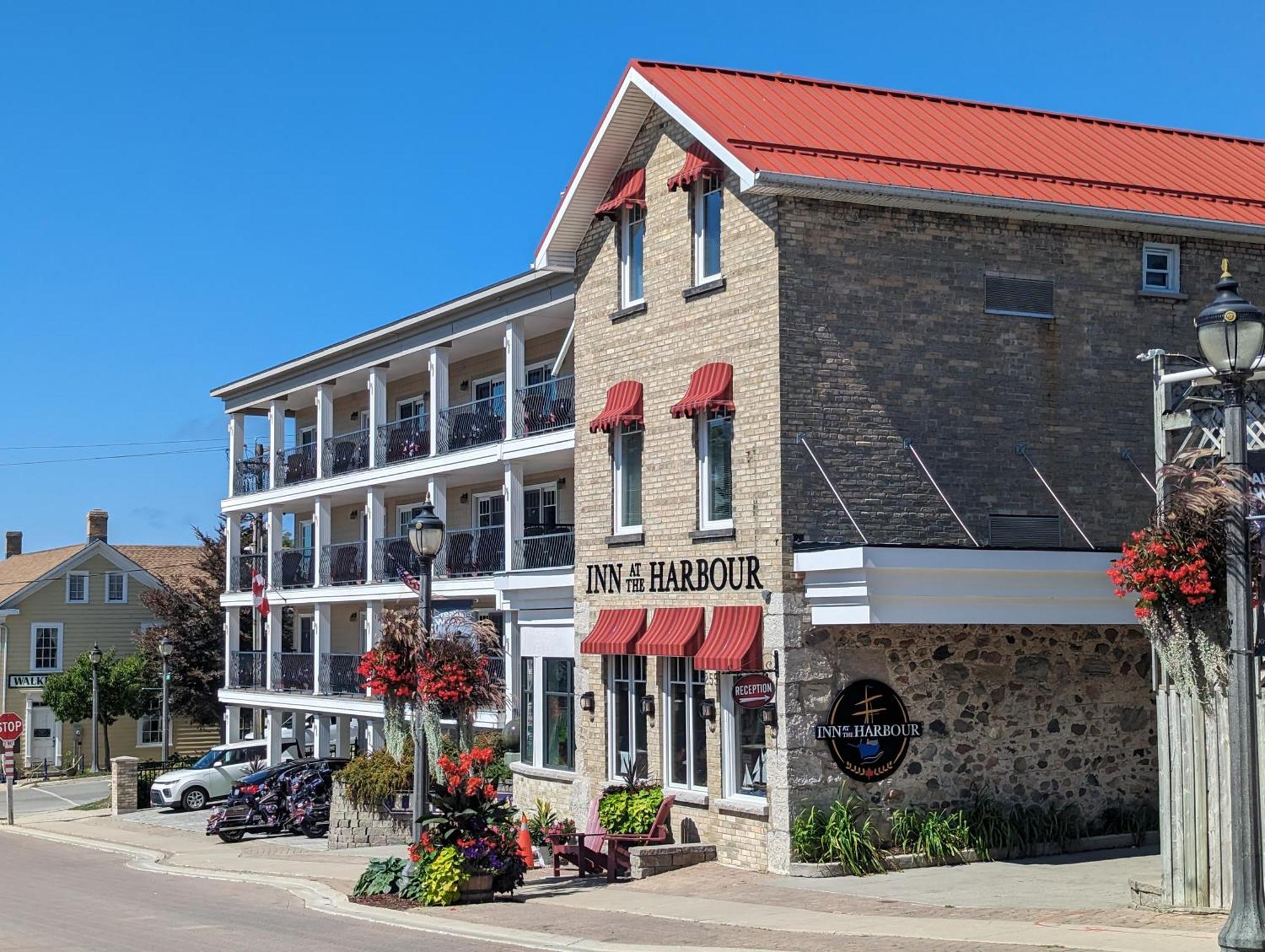 Inn At The Harbour Kincardine Extérieur photo